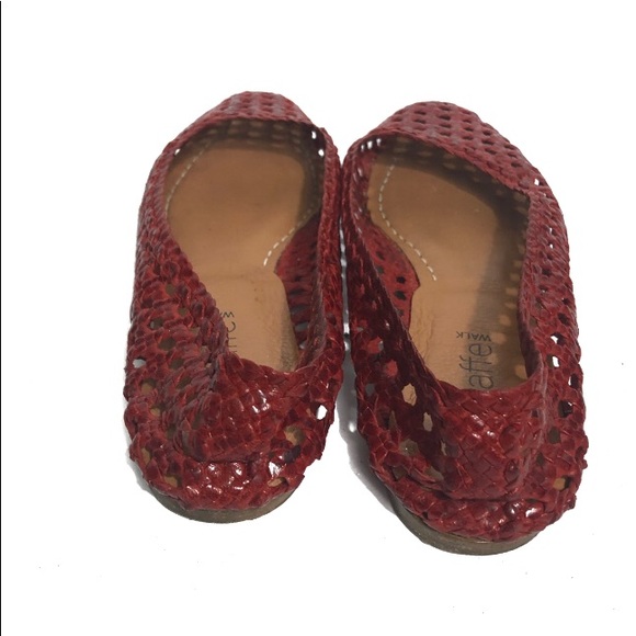 Shoe Lab NYC X Giraffe Walk -CHENNAI Flats - Picture 4 of 6